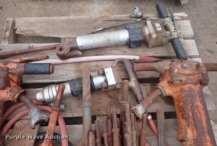 image for item MA9570 (6) pneumatic breakers