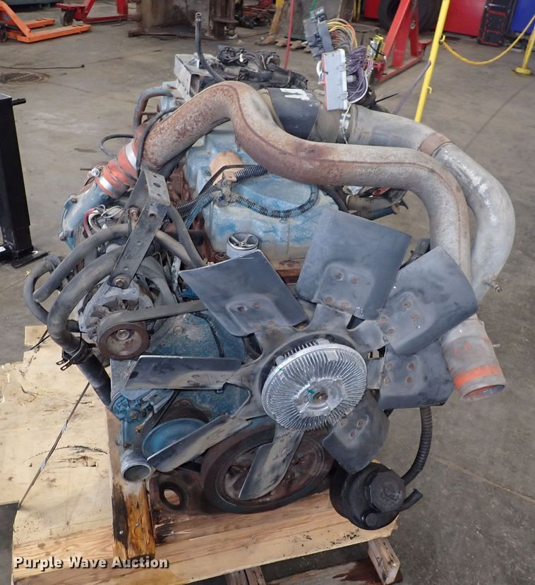 image for item MA9574 International DT466E  engine