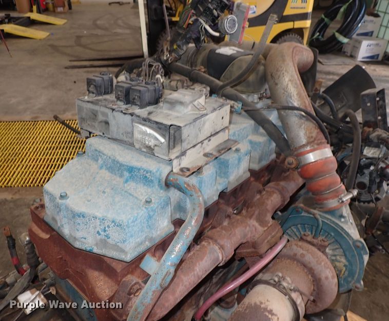 image for item MA9574 International DT466E  engine