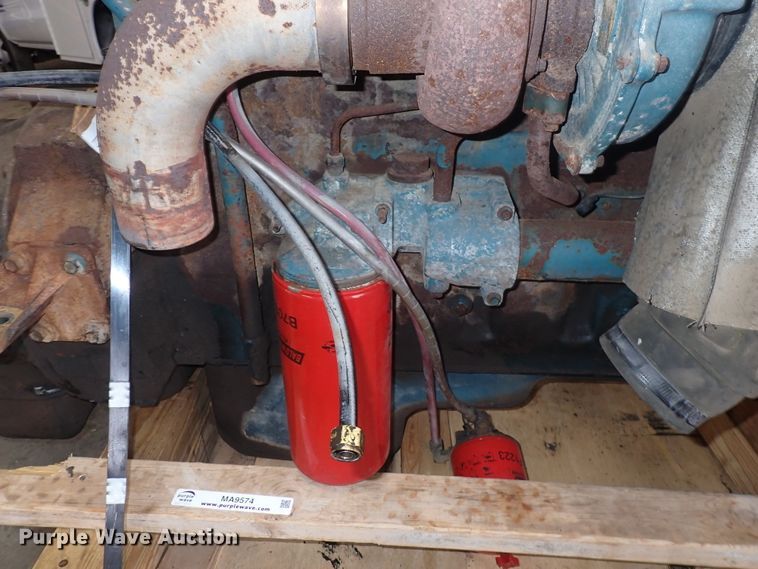 image for item MA9574 International DT466E  engine