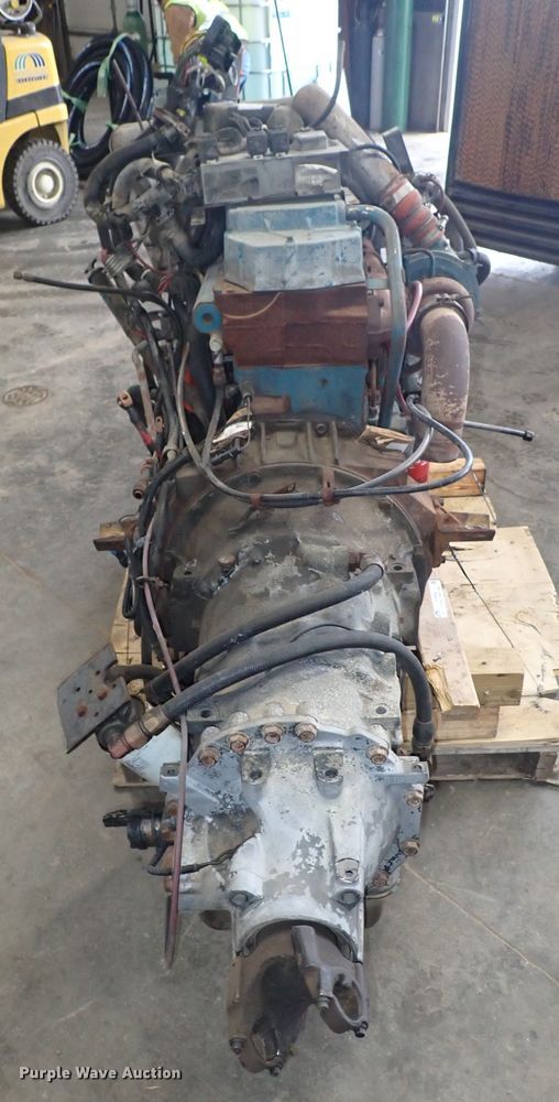 image for item MA9574 International DT466E  engine