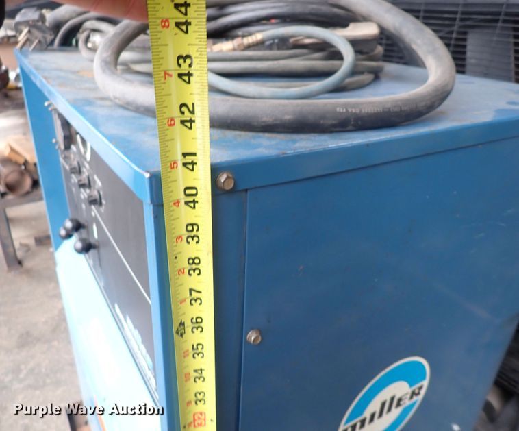 image for item MA9576 Miller Synchrowave 300  welder