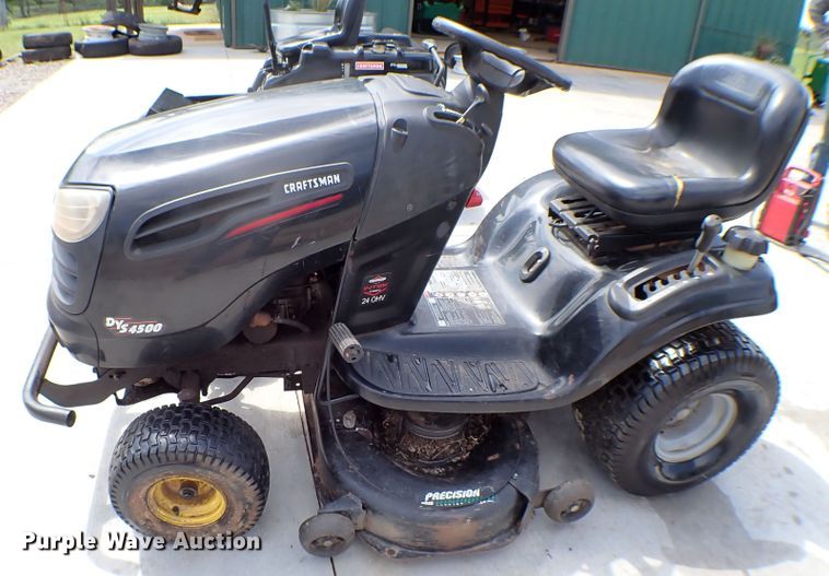 image for item MF9286 Craftsman DYS4500  lawn mower