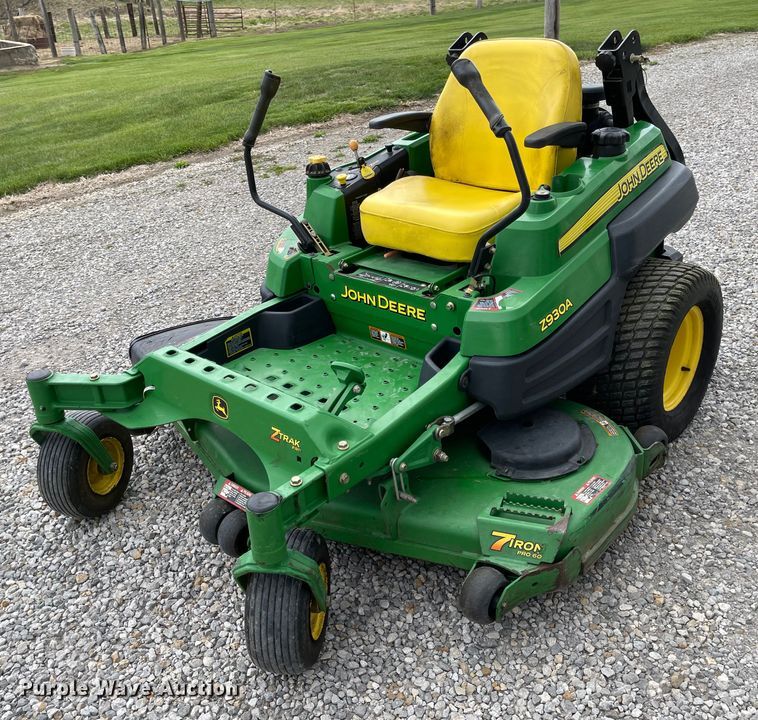 image for item MJ9593 2010 John Deere Z930A  ZTR lawn mower