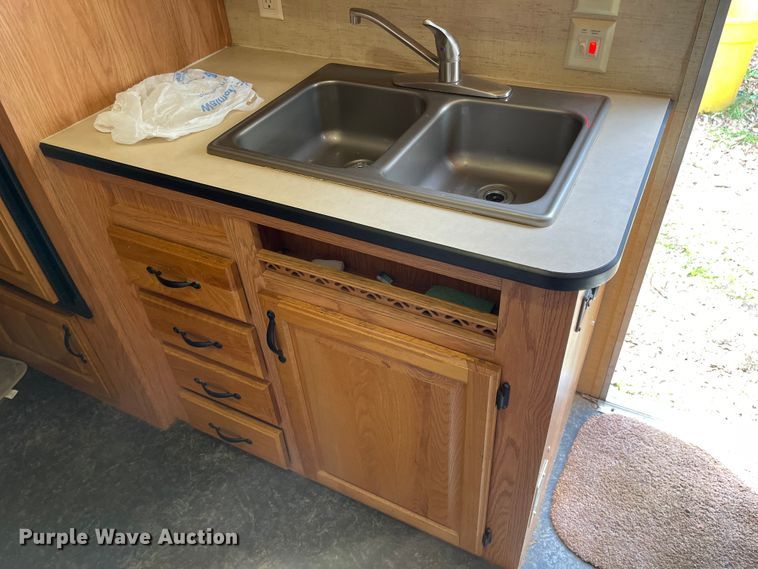 image for item MJ9596 2005 Jayco Talon ZX  camper