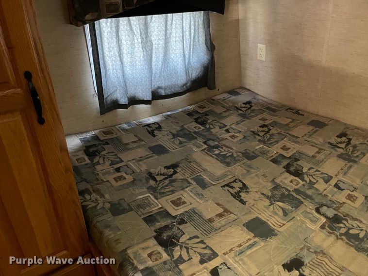 image for item MJ9596 2005 Jayco Talon ZX  camper