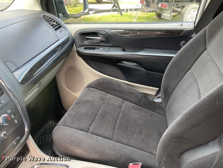 image for item MJ9597 2012 Dodge Grand Caravan  van