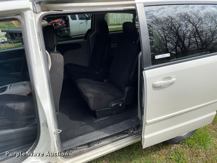 image for item MJ9597 2012 Dodge Grand Caravan  van