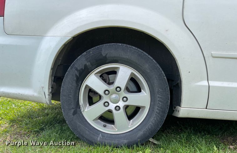 image for item MJ9597 2012 Dodge Grand Caravan  van