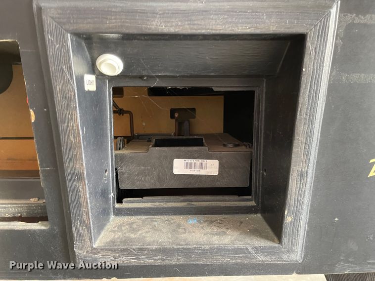 image for item MJ9599 Dynamo pool table