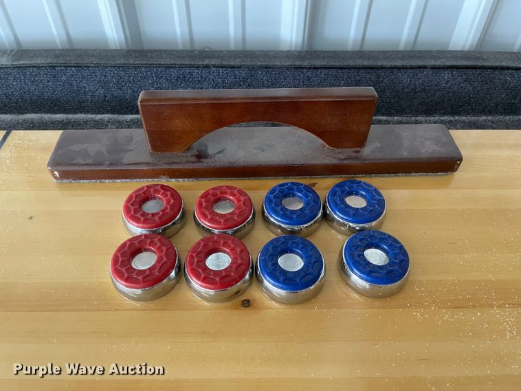 image for item MJ9600 Challenger shuffleboard table