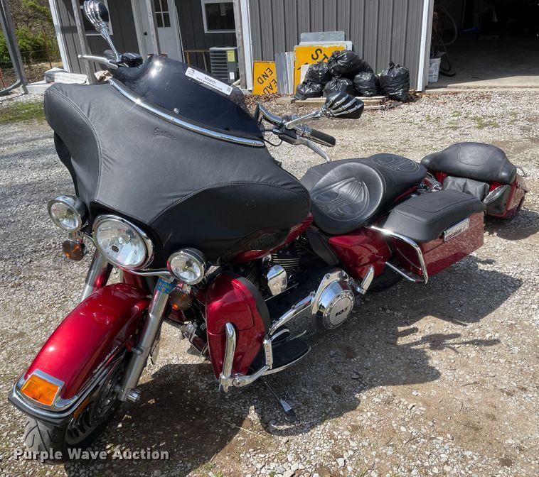 image for item MJ9601 2012 Harley Davidson Electra Glide Ultra Classic 103  motorcycle