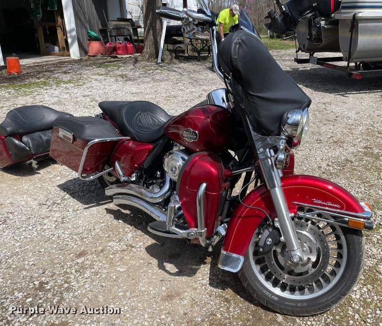 image for item MJ9601 2012 Harley Davidson Electra Glide Ultra Classic 103  motorcycle