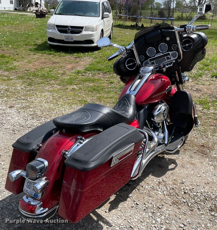 image for item MJ9601 2012 Harley Davidson Electra Glide Ultra Classic 103  motorcycle