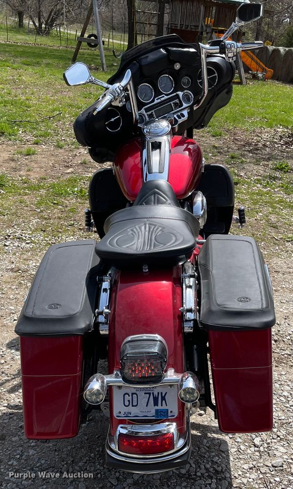 image for item MJ9601 2012 Harley Davidson Electra Glide Ultra Classic 103  motorcycle