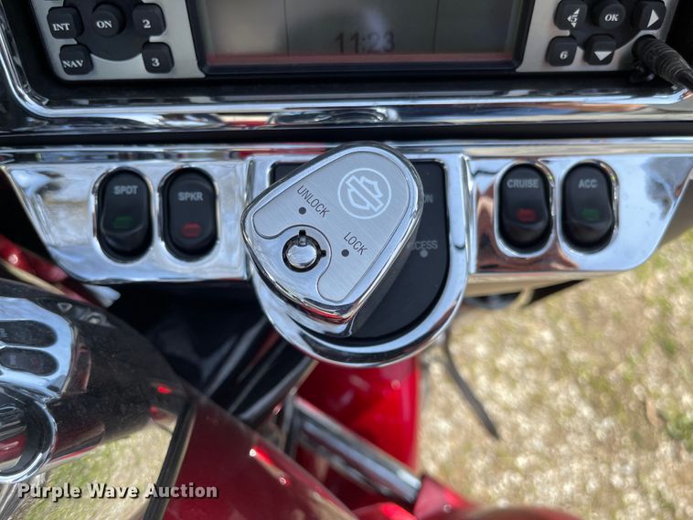 image for item MJ9601 2012 Harley Davidson Electra Glide Ultra Classic 103  motorcycle