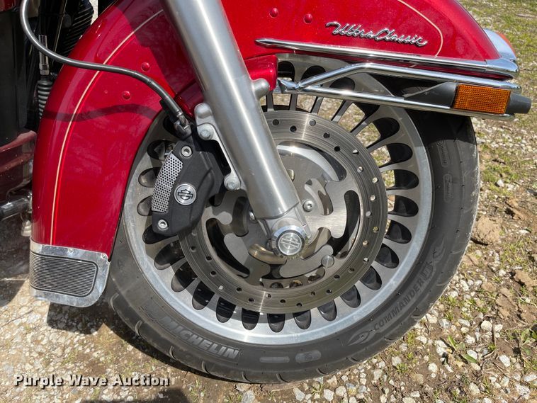 image for item MJ9601 2012 Harley Davidson Electra Glide Ultra Classic 103  motorcycle