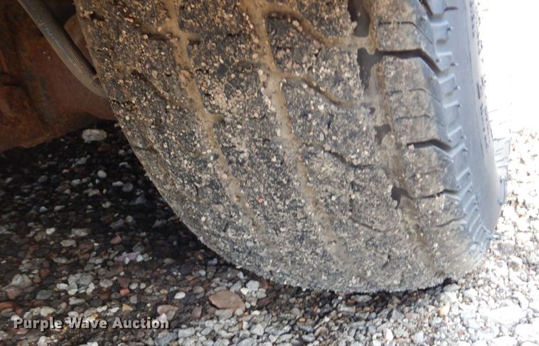 image for item MX9940 1995 Jayco 1207  pop-up camper