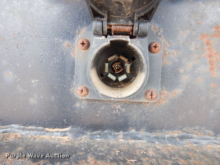 image for item MX9990 2013 International Dura Star 4300  box truck