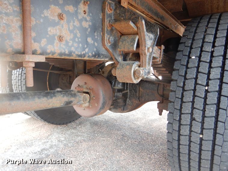 image for item MX9990 2013 International Dura Star 4300  box truck