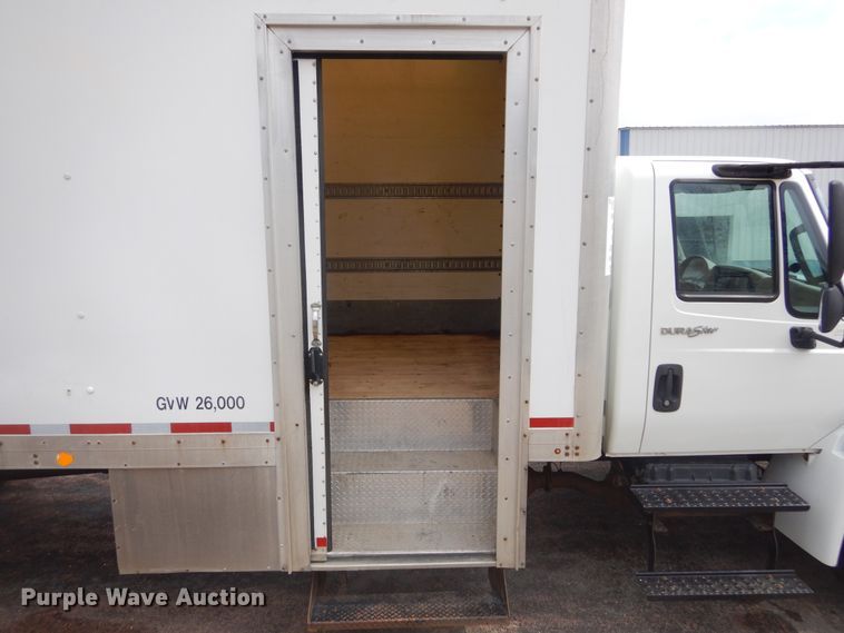 image for item MX9990 2013 International Dura Star 4300  box truck