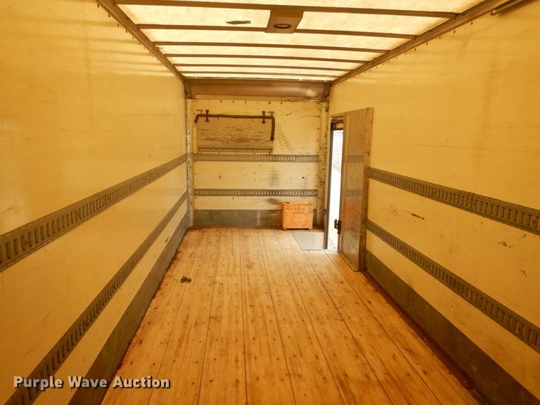 image for item MX9990 2013 International Dura Star 4300  box truck