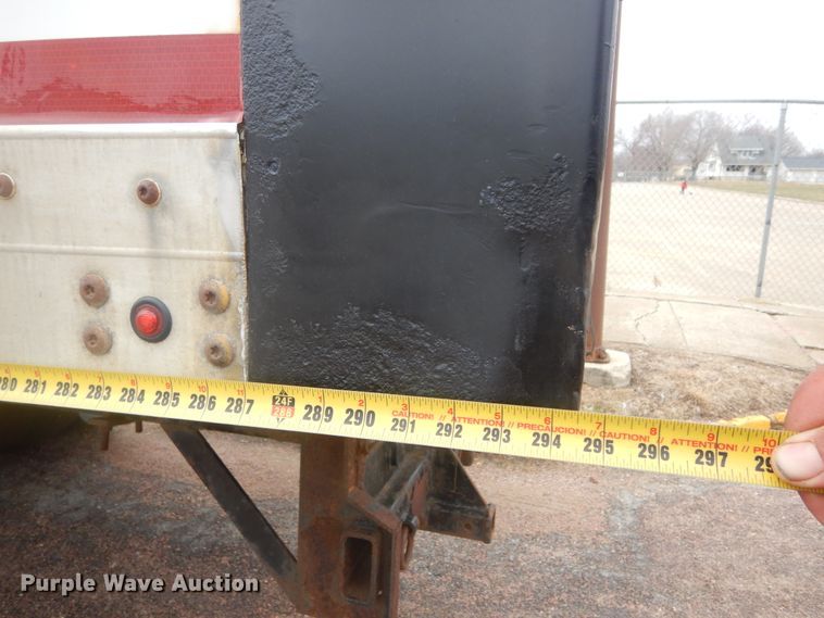 image for item MX9990 2013 International Dura Star 4300  box truck