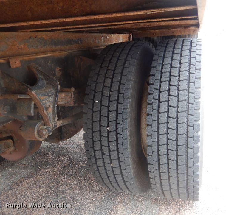 image for item MX9990 2013 International Dura Star 4300  box truck