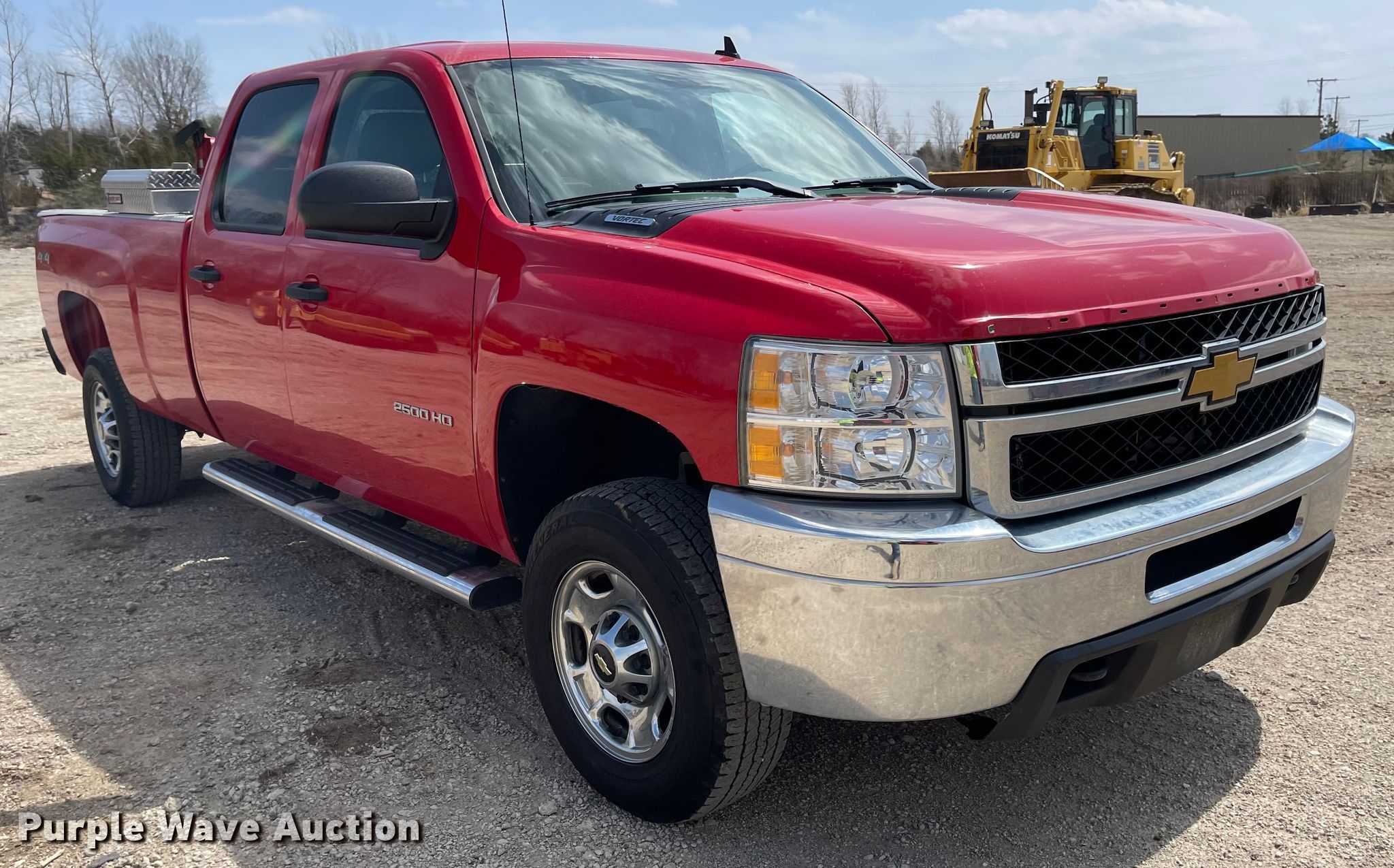 2012 Chevrolet Silverado 2500HD Crew Cab pickup truck in Lansing, KS | Item  FV9483 sold | Purple Wave