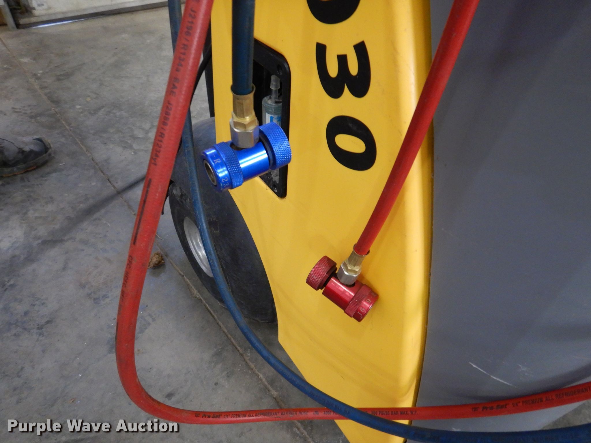 CPS FX3030 refrigerant recycler in Ottumwa, IA Item JK9400 sold