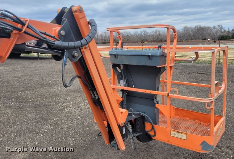 image for item BY9483 2015 JLG 450AJ  boom lift