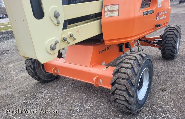 image for item BY9483 2015 JLG 450AJ  boom lift