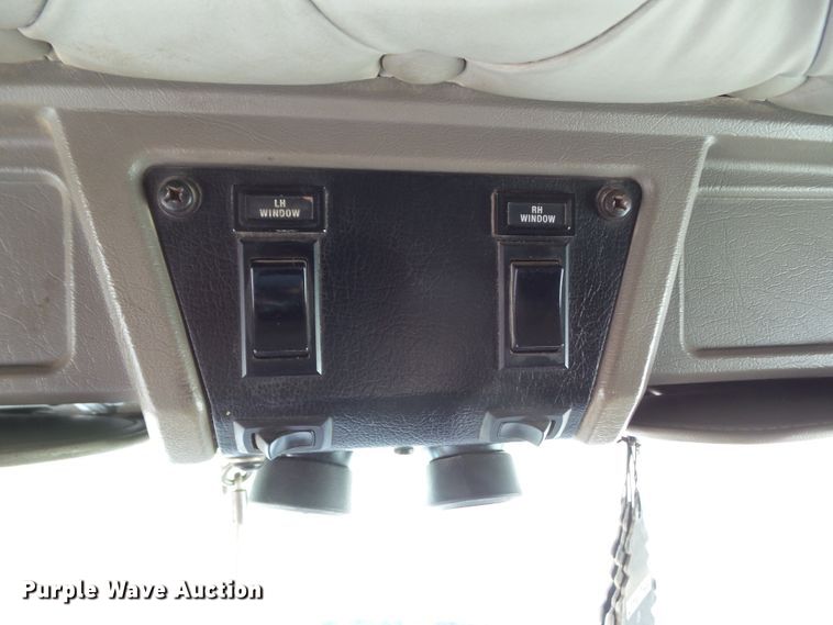 image for item DA7208 2005 Kenworth T800  dump truck