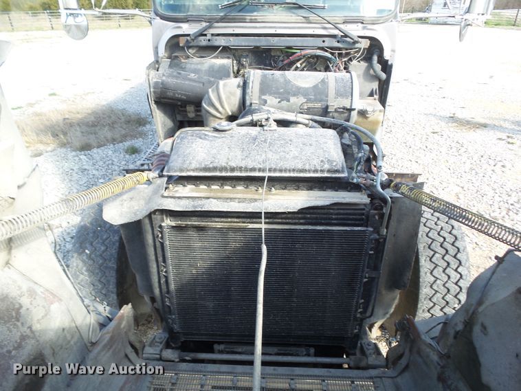 image for item DA7208 2005 Kenworth T800  dump truck