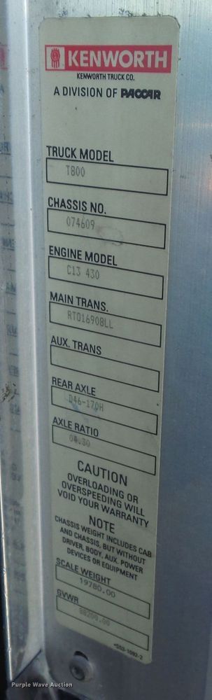 image for item DA7208 2005 Kenworth T800  dump truck