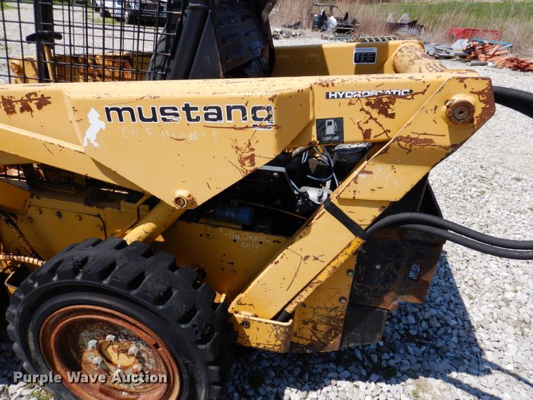 image for item DA7209 Mustang 345  skid steer loader