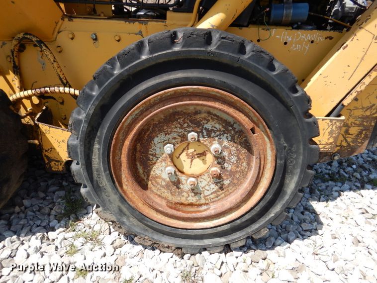 image for item DA7209 Mustang 345  skid steer loader