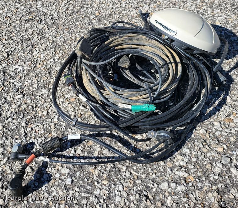 image for item DE2118 Outback STX  GPS