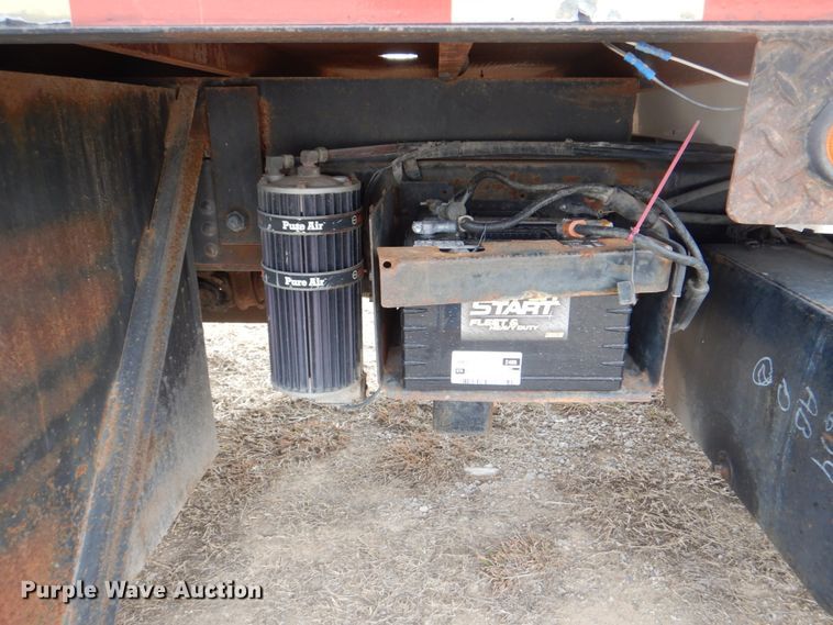 image for item DH7346 1989 Ford F800  water truck