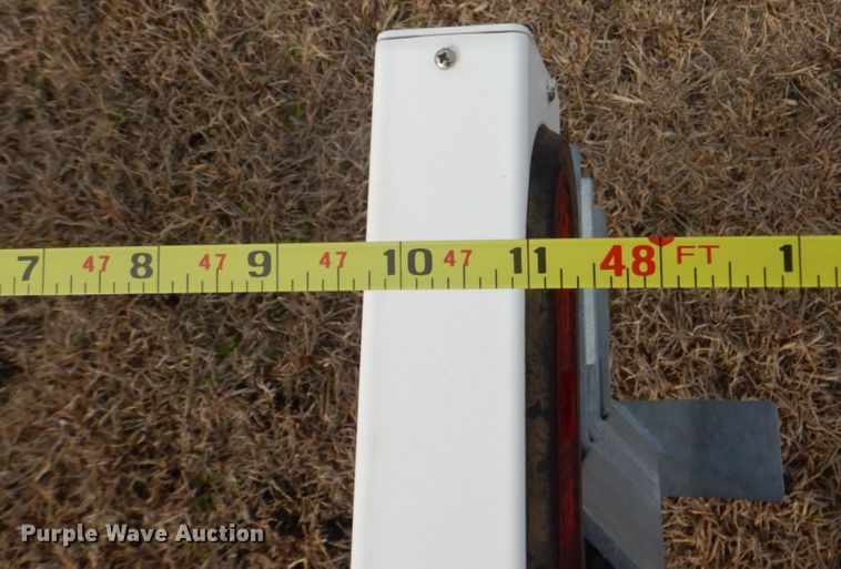 image for item DH7347 1997 Ford F800  water truck