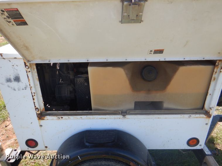 image for item DH7358 2007 Multiquip Nighthawk LT12  light plant