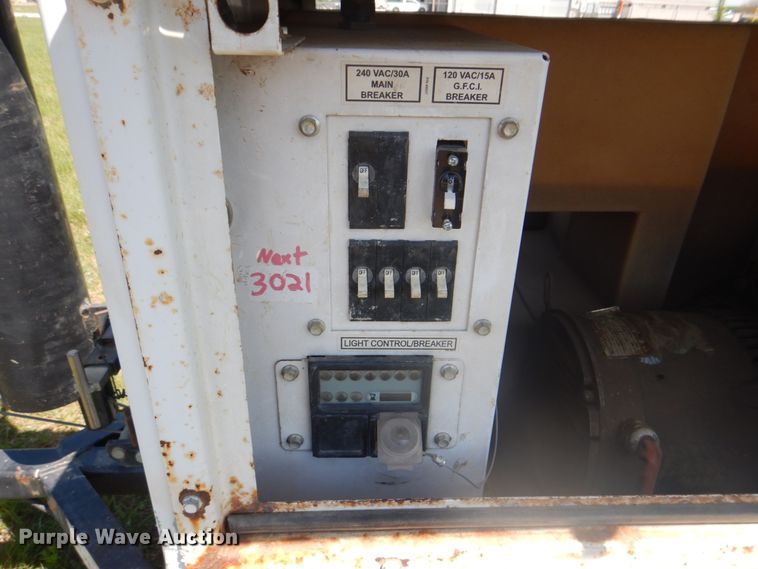 image for item DH7358 2007 Multiquip Nighthawk LT12  light plant