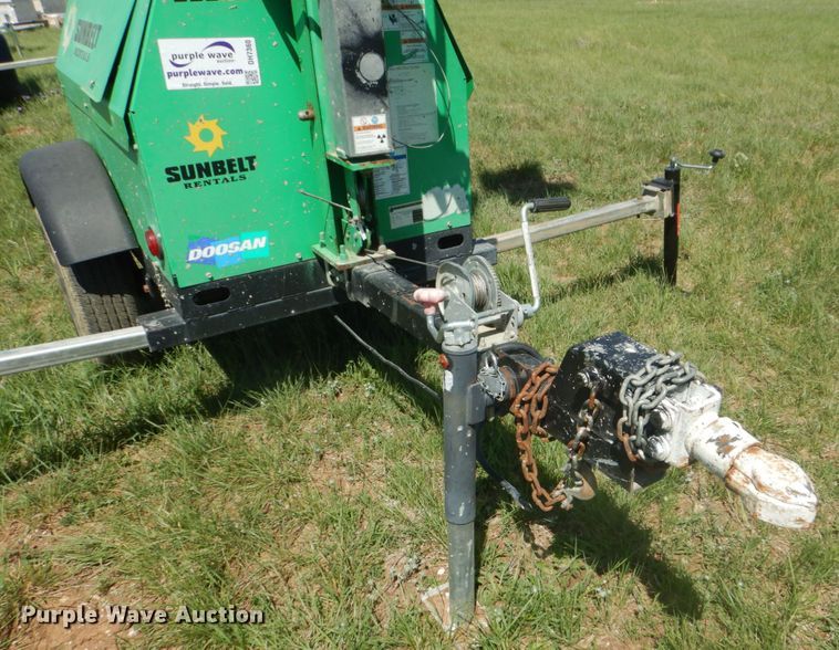 image for item DH7360 2012 Doosan  light plant