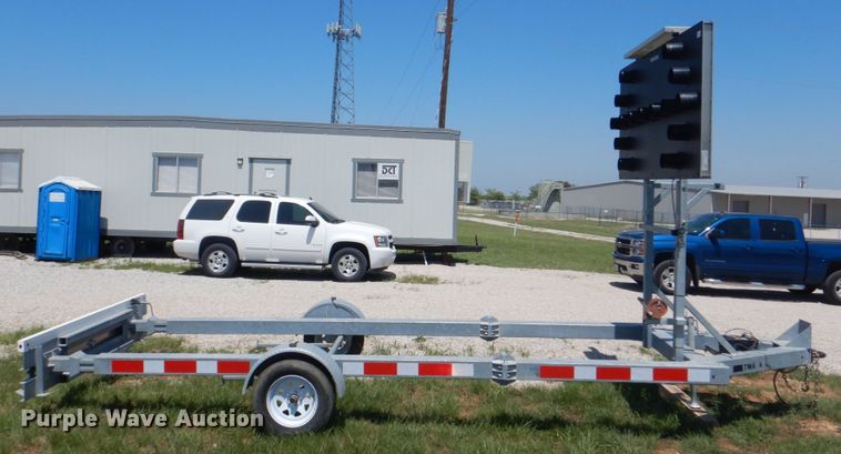 image for item DH7363 2018 Gregory TTMA-100  crash attenuator trailer