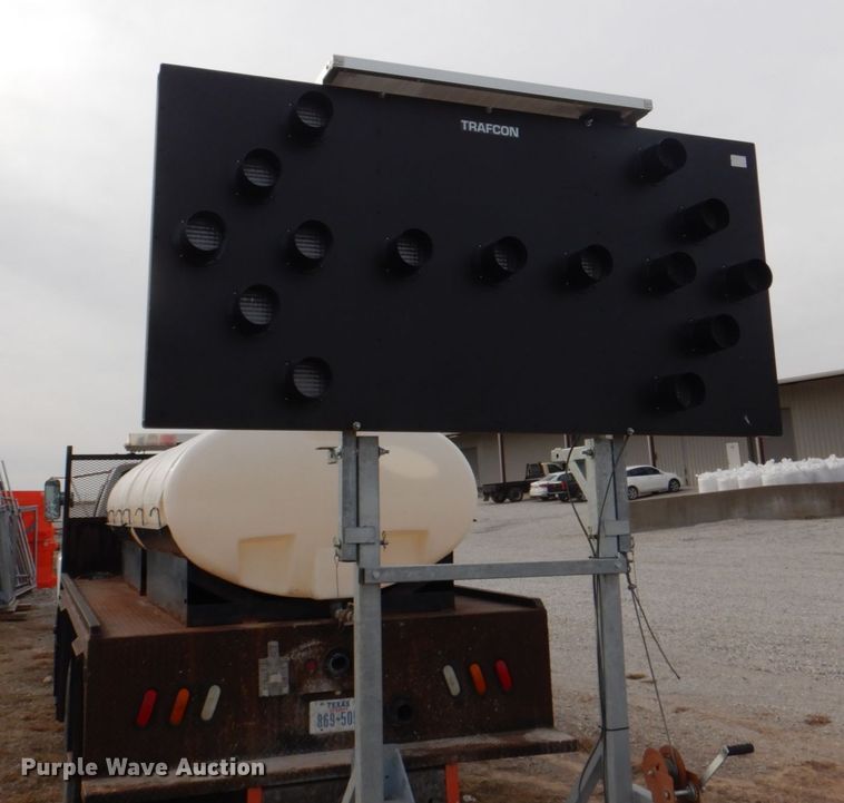 image for item DH7363 2018 Gregory TTMA-100  crash attenuator trailer