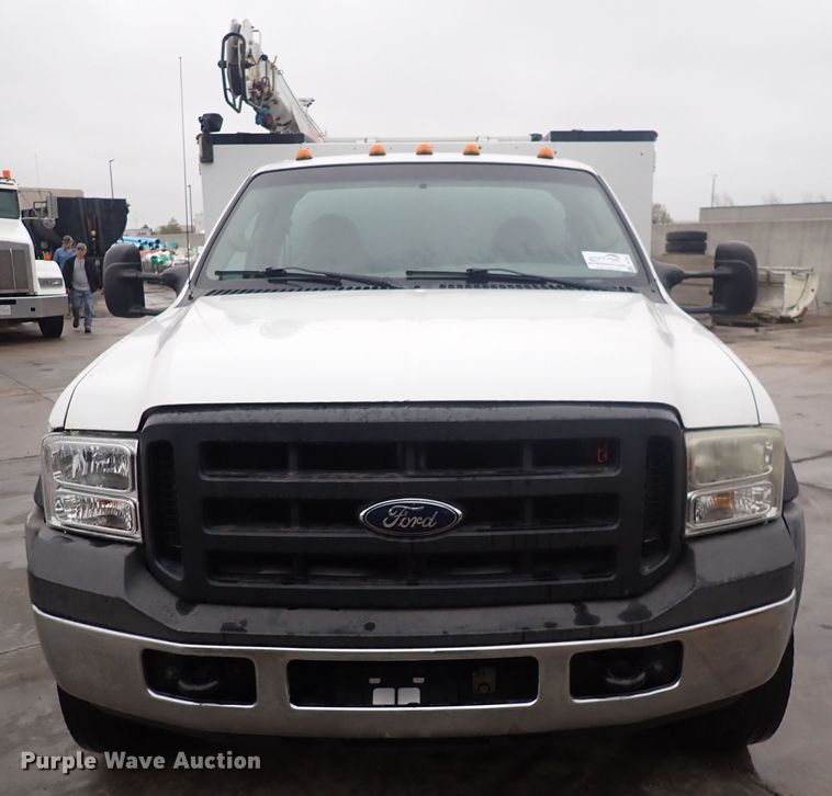 image for item DI1836 2006 Ford F550  utility / service truck