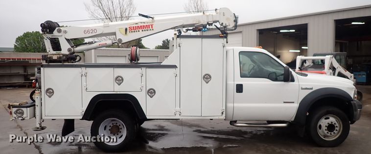 image for item DI1836 2006 Ford F550  utility / service truck