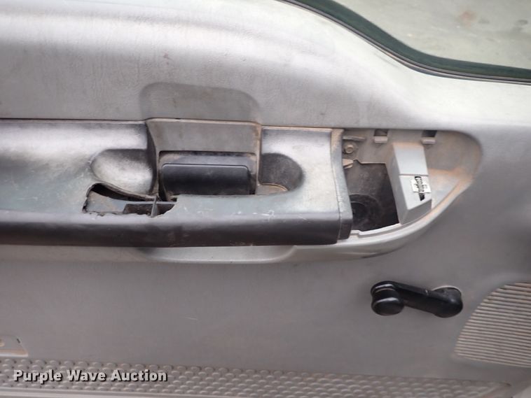 image for item DI1836 2006 Ford F550  utility / service truck