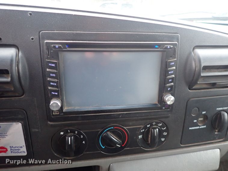 image for item DI1836 2006 Ford F550  utility / service truck