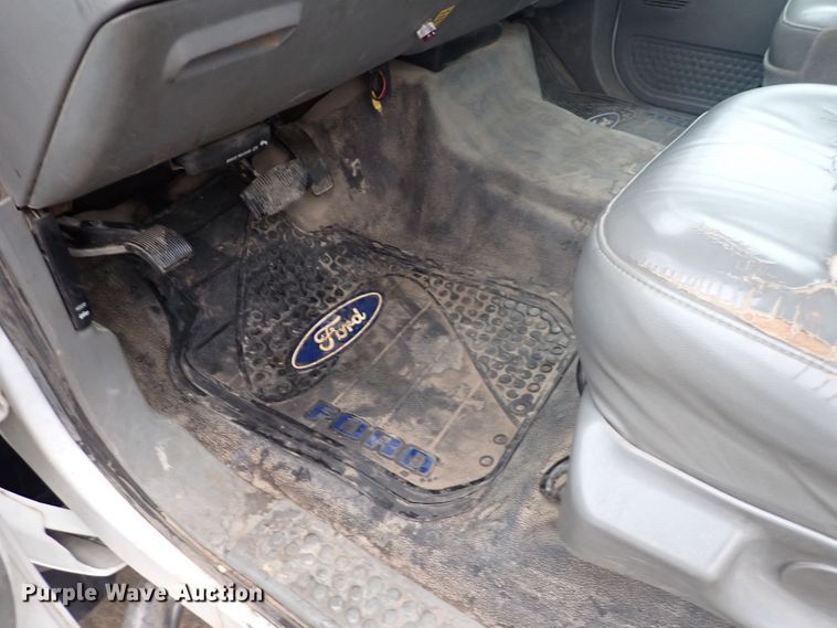 image for item DI1836 2006 Ford F550  utility / service truck